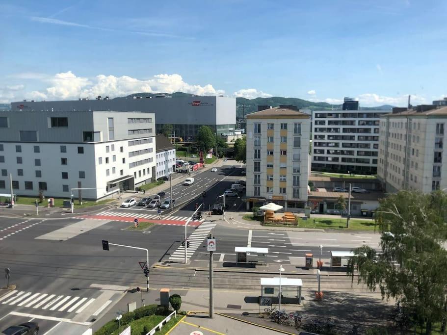Zentrales Studio-Apartment In Linz, Arbeiter-Hit Exterior foto